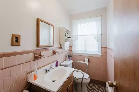 964 Pearce, Fall River, MA 02720 photo 9