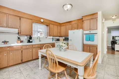964 Pearce, Fall River, MA 02720 photo 5
