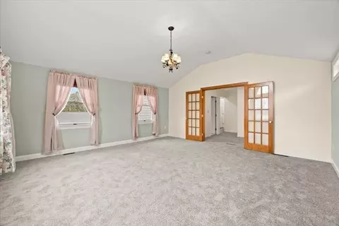 212 Scadding St, Taunton, MA 02780 photo 20