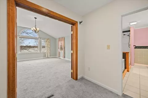 212 Scadding St, Taunton, MA 02780 photo 22