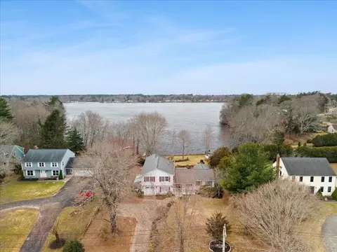 212 Scadding St, Taunton, MA 02780 photo 31
