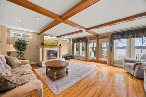 212 Scadding St, Taunton, MA 02780 photo 6