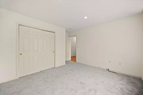 212 Scadding St, Taunton, MA 02780 photo 27