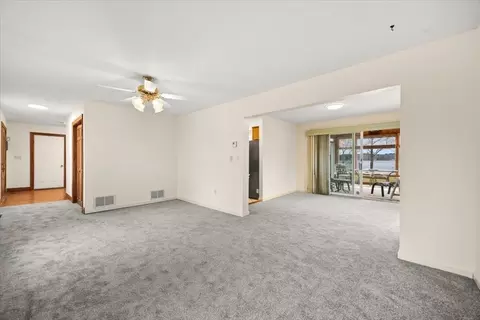 212 Scadding St, Taunton, MA 02780 photo 15