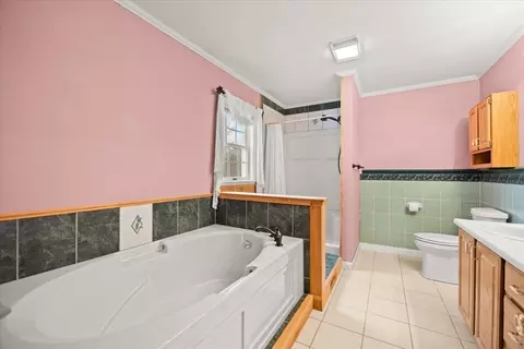 212 Scadding St, Taunton, MA 02780 photo 23