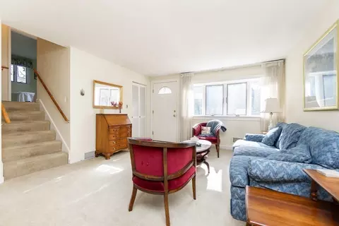53 Davidson Rd, Framingham, MA 01701 photo 11
