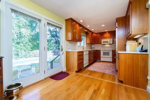53 Davidson Rd, Framingham, MA 01701 photo 7