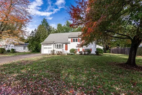 53 Davidson Rd, Framingham, MA 01701 photo 3