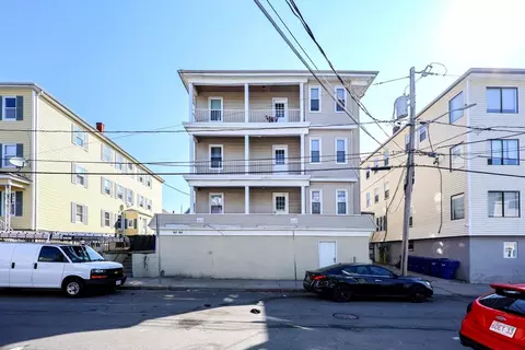 62 Pitman St, Fall River, MA 02723