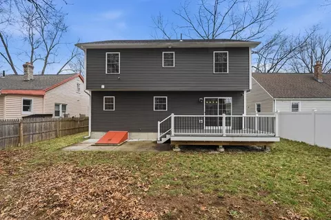 140 Temby St, Springfield, MA 01119 photo 33