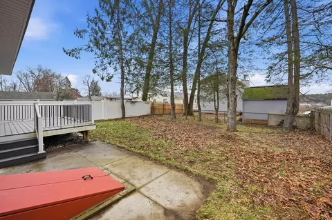 140 Temby St, Springfield, MA 01119 photo 30