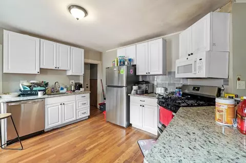 56 Mansfield St, Everett, MA 02149 photo 9