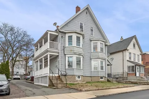 56 Mansfield St, Everett, MA 02149 photo 2