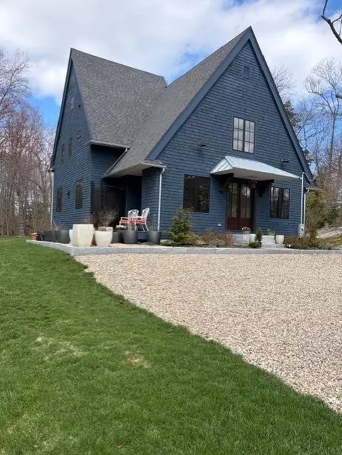 270 Forest Ave, Cohasset, MA 02025