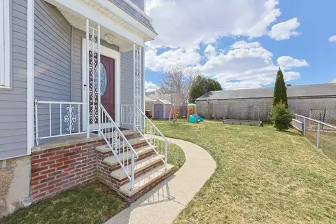 1417 Globe St, Fall River, MA 02721 photo 39