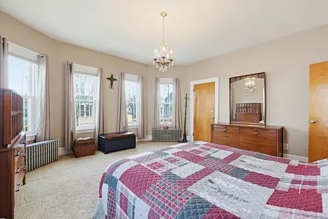 1417 Globe St, Fall River, MA 02721 photo 5