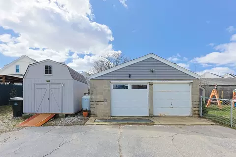1417 Globe St, Fall River, MA 02721 photo 3