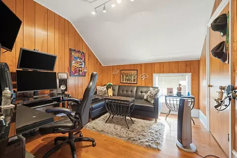 1417 Globe St, Fall River, MA 02721 photo 32