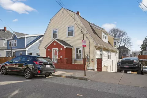 Exterior - 20 Derne St, Everett, MA 02149 photo 2 of 3