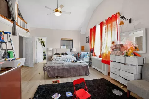 Bedroom - 20 Derne St, Everett, MA 02149 photo 2 of 3