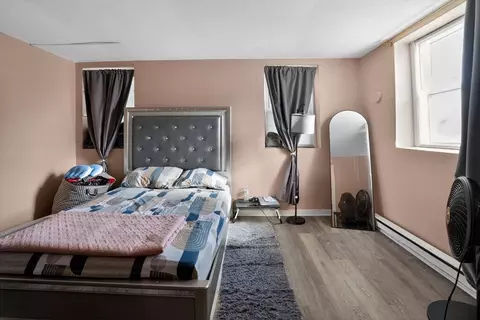 Bedroom - 20 Derne St, Everett, MA 02149 photo 3 of 3