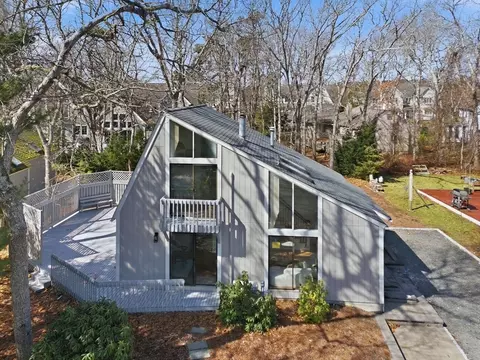 18 Sand Dollar Ln, Mashpee, MA 02649 photo 3