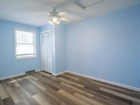 Bedroom - 17 Lombard St, Springfield, MA 01105 photo 3 of 3