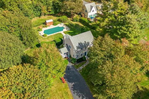 20 Country Farm Rd, East Bridgewater, MA 02333