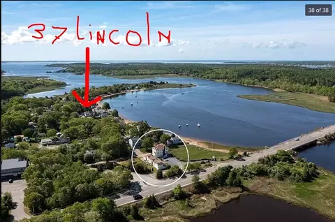 View/Area - 37 Lincoln Hwy, Wareham, MA 02571 photo 1 of 5