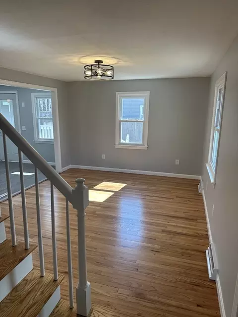 Living - 51 E Canton, Springfield, MA 01104 photo 2 of 2