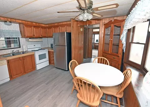 140 Jupiter Cir, Wareham, MA 02576 photo 7