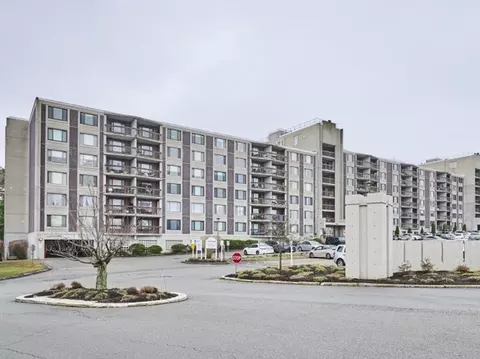 1500 Worcester Rd #612, Framingham, MA 01702