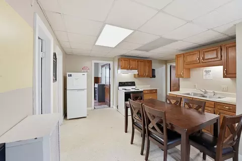 127 Orange St, Springfield, MA 01108 photo 11