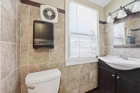 127 Orange St, Springfield, MA 01108 photo 31