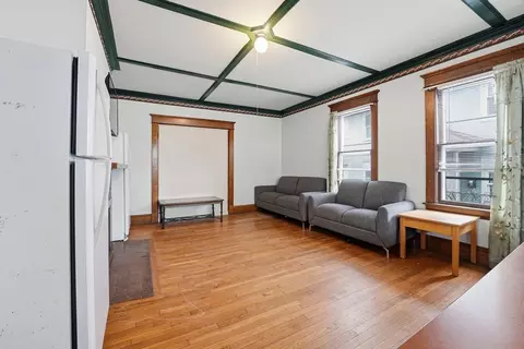127 Orange St, Springfield, MA 01108 photo 9