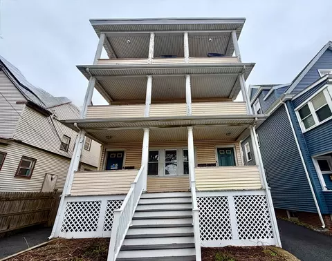 33-35 Sewall St, Somerville, MA 02145