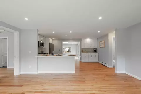 80 Mariner Cir, Cotuit, MA 02635 photo 7