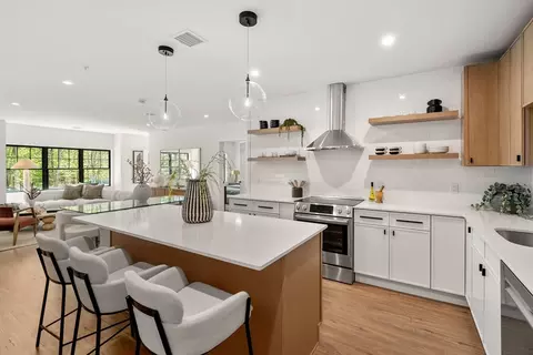 20 Audubon Way #307, Canton, MA 02021