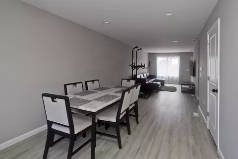 32-34 Clark St, Springfield, MA 01105 photo 8