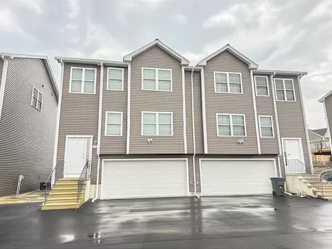 239 Woodland St #3, West Boylston, MA 01583