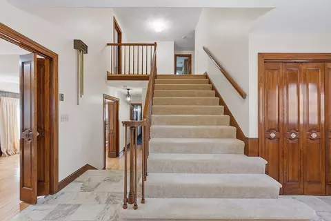 154 Summer St, Maynard, MA 01754 photo 2