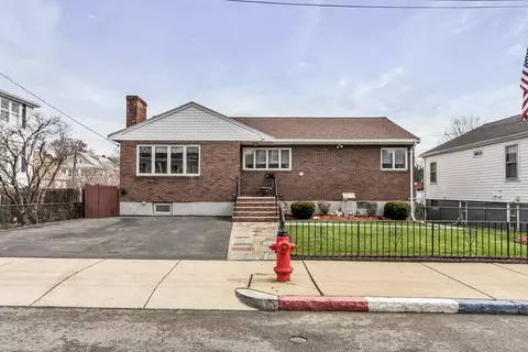 43 Englewood Ave, Chelsea, MA 02150
