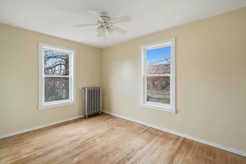 76 Hampden St, Springfield, MA 01151 photo 16