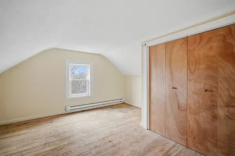 76 Hampden St, Springfield, MA 01151 photo 27