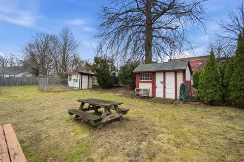 76 Hampden St, Springfield, MA 01151 photo 35