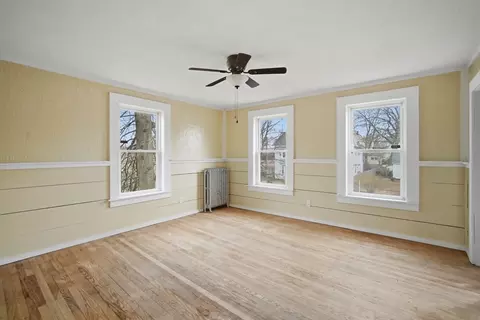 76 Hampden St, Springfield, MA 01151 photo 13