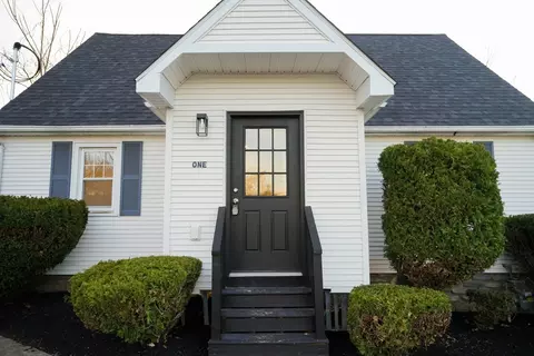 Exterior - 1 Triangle St, Worcester, MA 01606 photo 2 of 5
