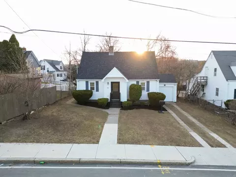 Exterior - 1 Triangle St, Worcester, MA 01606 photo 4 of 5