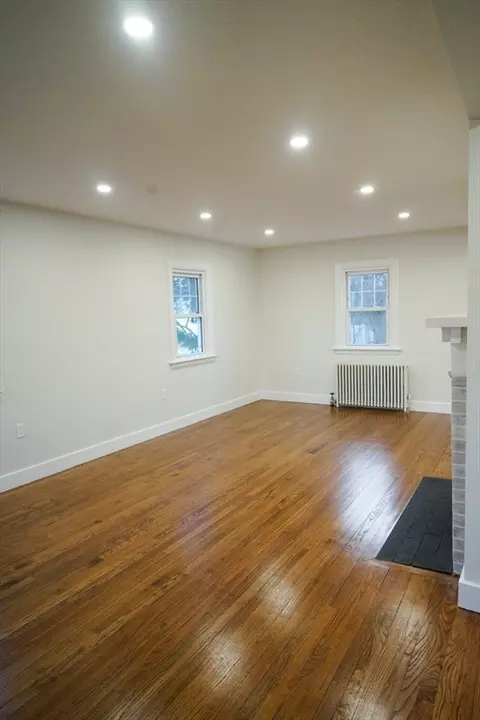 Living - 1 Triangle St, Worcester, MA 01606 photo 4 of 7