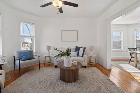 102 Grant #B, Somerville, MA 02145